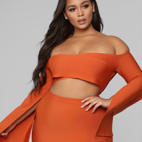 Fashion Nova Dresses & Skirts - Rust bandages dress